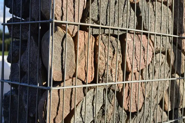 stone chips for filling gabion
